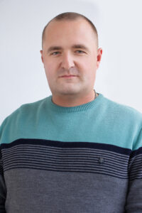 Лаборатория слесарной мастерской prepodavatel tehnicheskogo obsluzhivaniya i remonta avtomabilej slesarnogo dela 1 - Макеевский Профессиональный Техникум