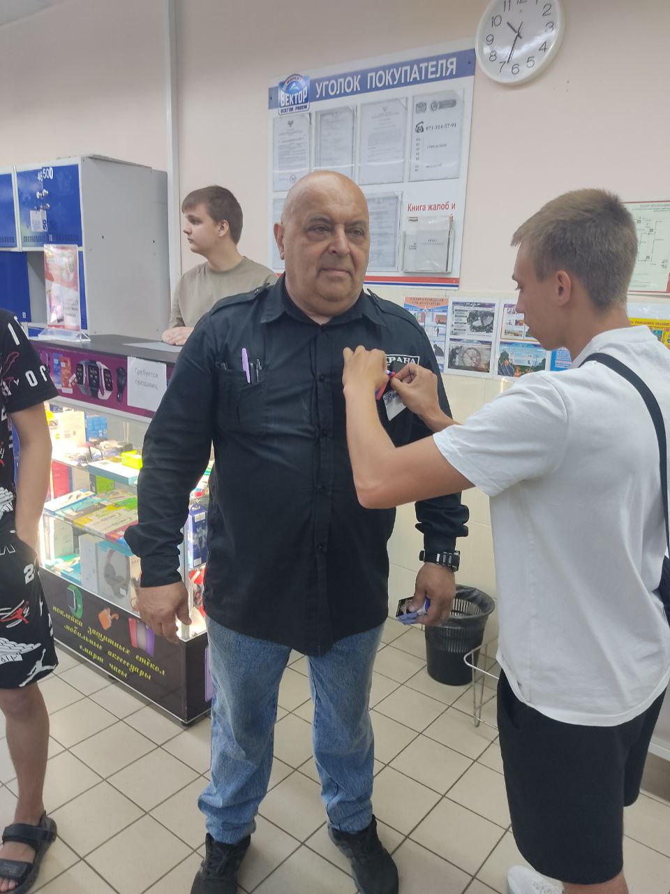 Участие в акции Всероссийского общественного движения "Волонтёры Победы" к Дню России Макеевский Профессиональный Техникум - 2 Участие в акции Всероссийского общественного движения "Волонтёры Победы" к Дню России 2 2 - Макеевский Профессиональный Техникум