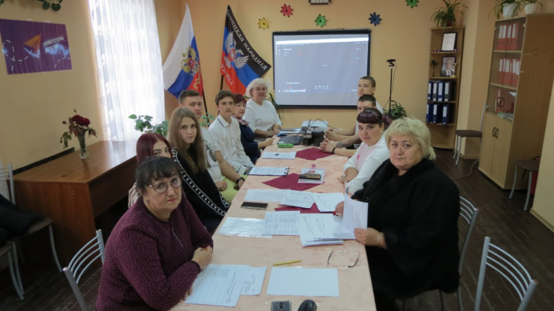 Участие студентов в Межрегиональной научно-практической конференции "Наука 2024:от идеи к результатам" (г. Покачи (Югра)) y 8826b4de5f - Макеевский Профессиональный Техникум